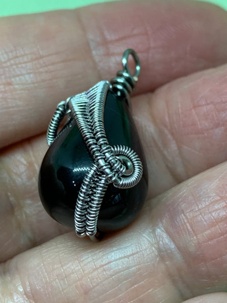 Black Agate Woven Wire Teardrop Pendant