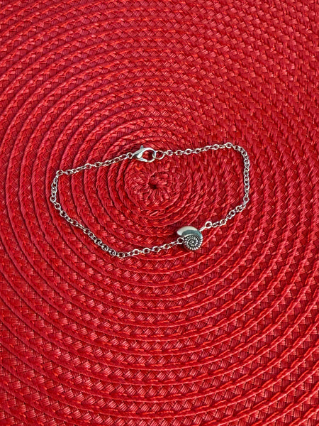 Sea Breeze Shell Bracelet - Minimalist Silver-Plated Sea Shell Jewelry