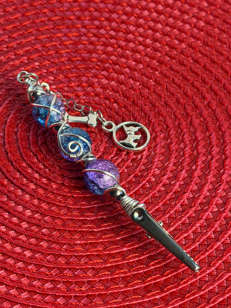 Silver Paws Glass Alligator Clip Pendant, bracelet buddy, roach clip