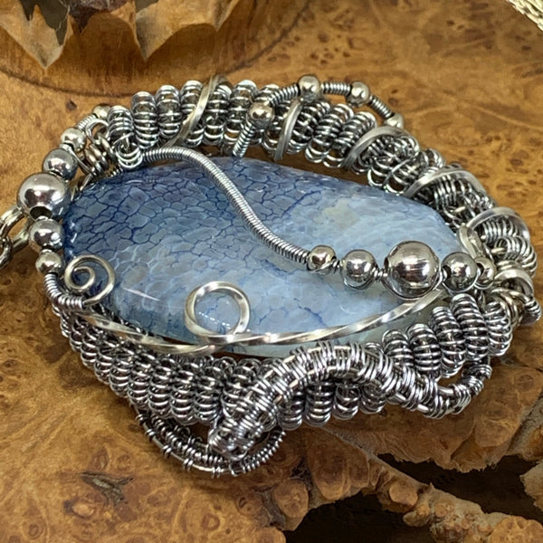 Dragon Vein Agate in Titanium Necklace